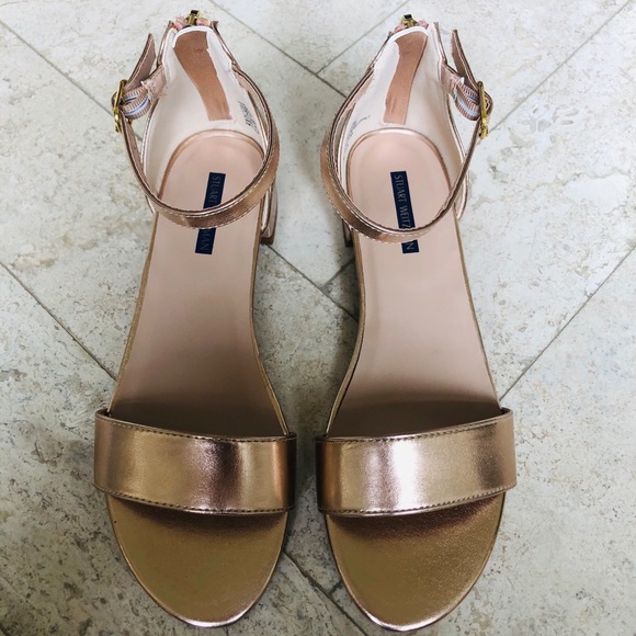 stuart weitzman girls sandals